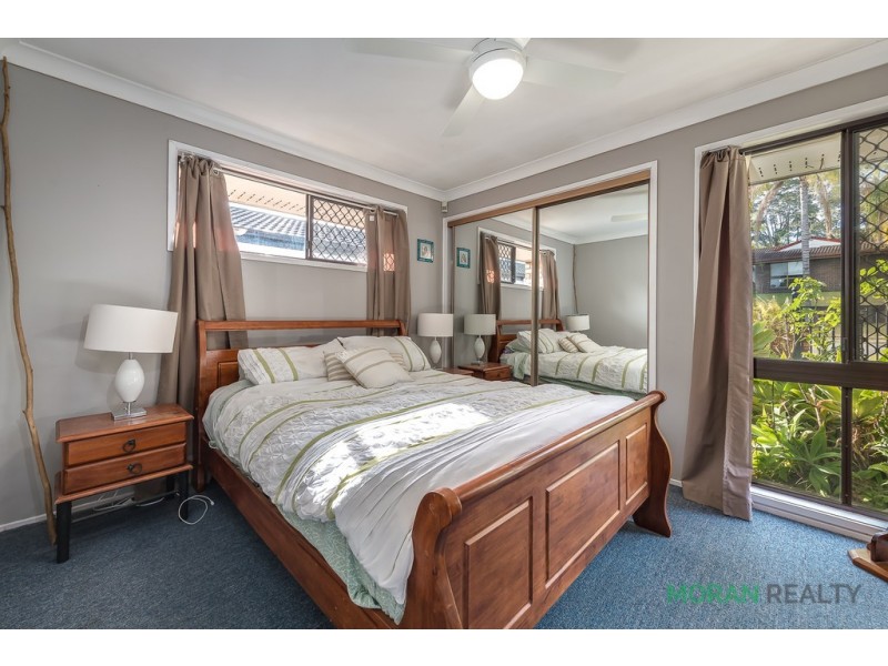 10 Levestam Court, Carrara QLD 4211