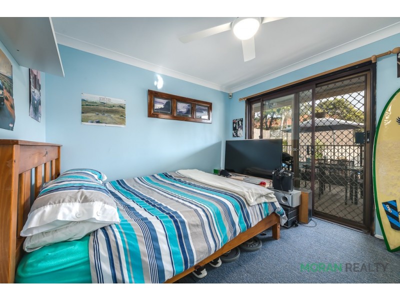 10 Levestam Court, Carrara QLD 4211