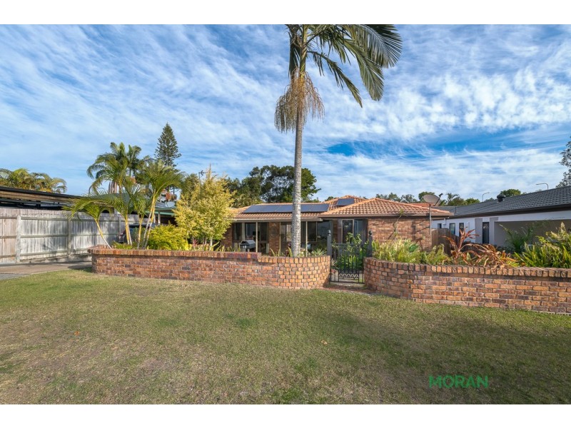 10 Levestam Court, Carrara QLD 4211