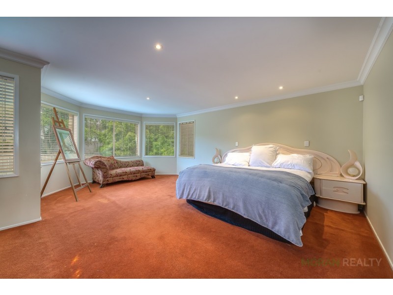 19 Lillywood Circuit, Molendinar QLD 4214