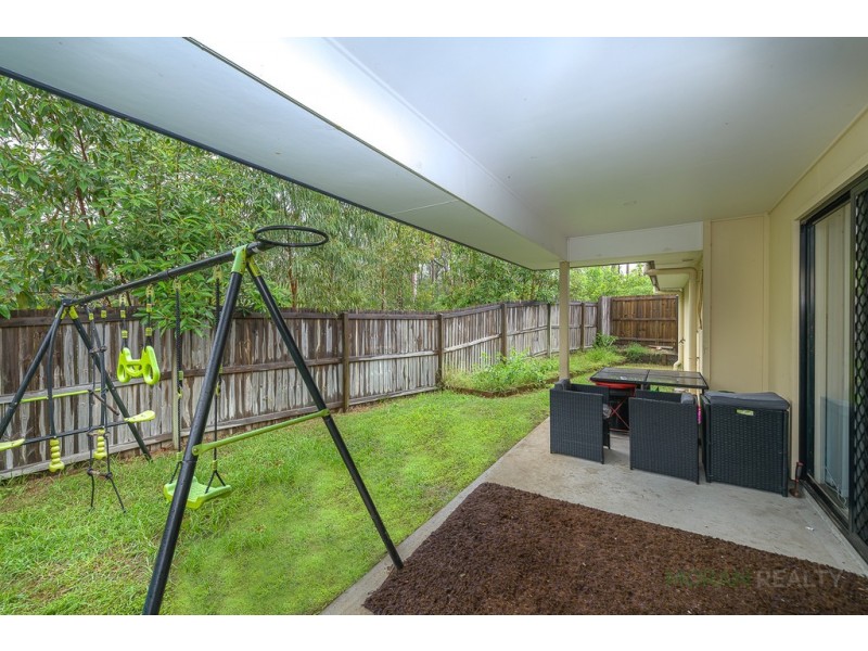 40 Mieka Crescent, Pimpama QLD 4209