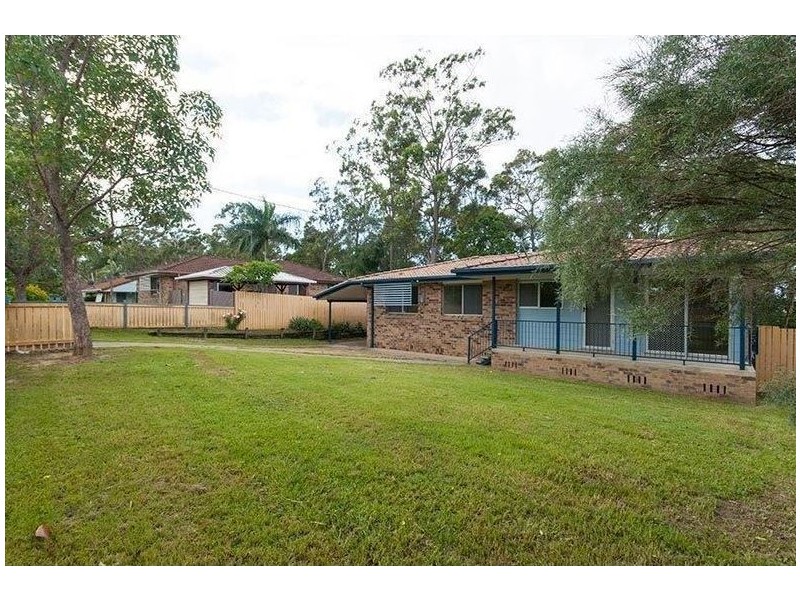 37 Bloodwood Crescent, Molendinar QLD 4214