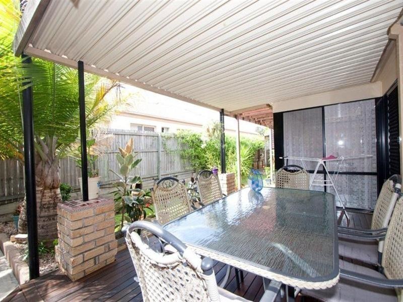 22 Dellwood Circuit, Molendinar QLD 4214
