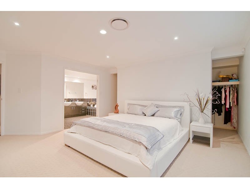17 Callicoma Court, Ormeau QLD 4208