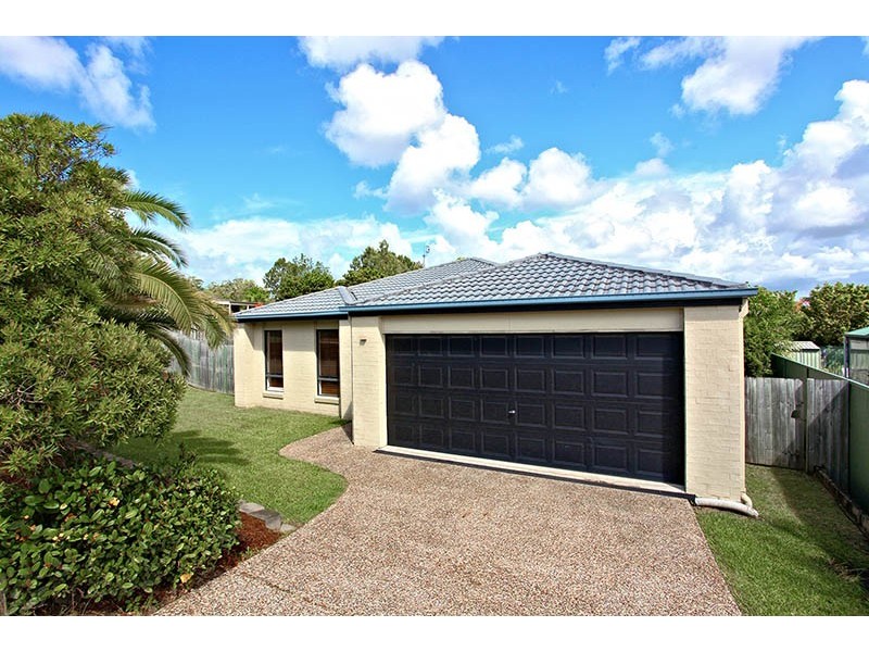 13 Lillywood Circuit, Molendinar QLD 4214