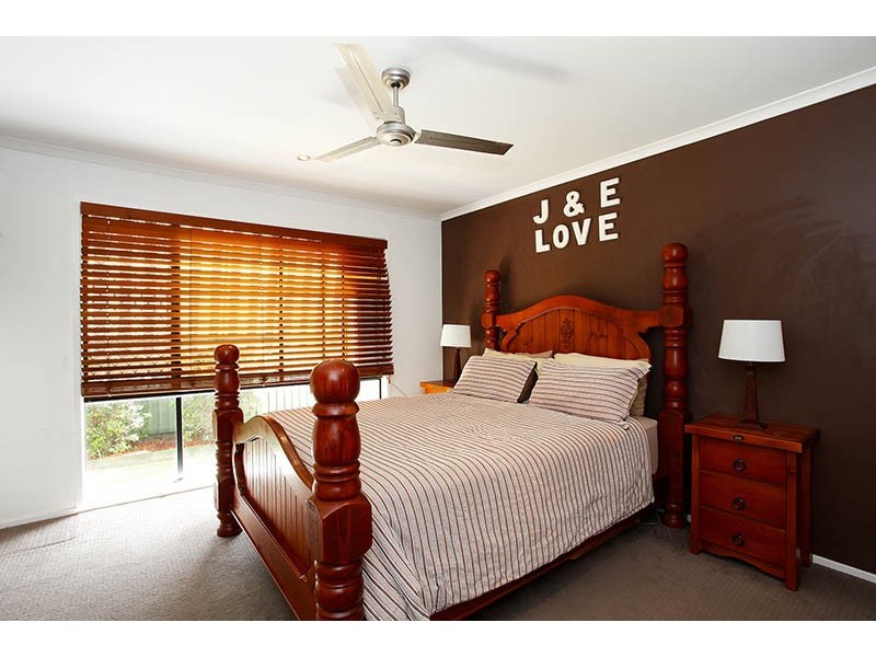 13 Lillywood Circuit, Molendinar QLD 4214