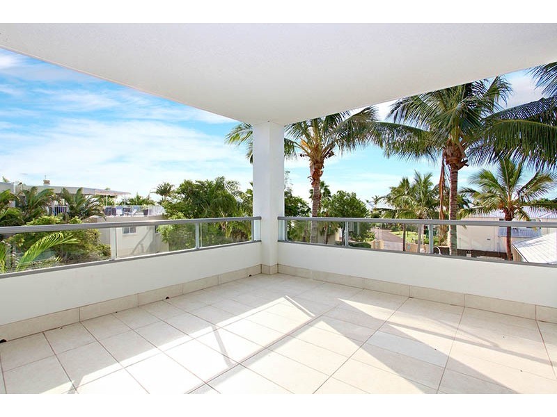 20-28 Bayview Street, Runaway Bay QLD 4216