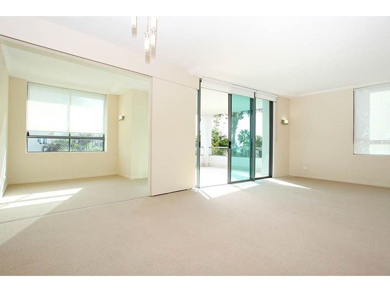 20-28 Bayview Street, Runaway Bay QLD 4216