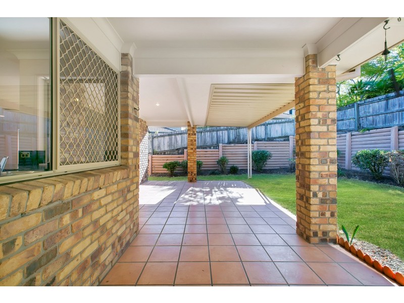 2 Gilcrest Court, Molendinar QLD 4214