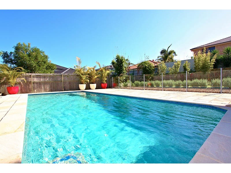 8 Corymbia Way, Molendinar QLD 4214