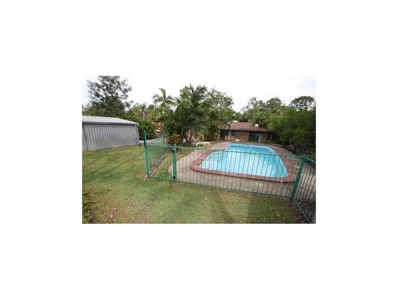 51 Macquarie Avenue, Molendinar QLD 4214