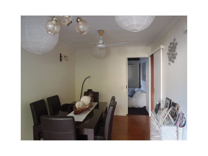 51 Macquarie Avenue, Molendinar QLD 4214