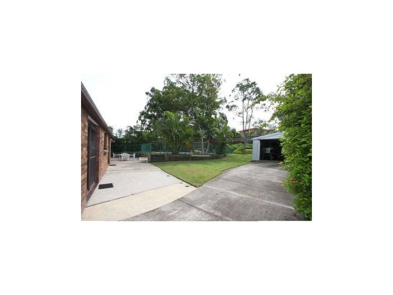 51 Macquarie Avenue, Molendinar QLD 4214