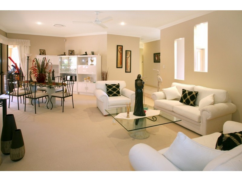 45 Highview Place, Parkwood QLD 4214