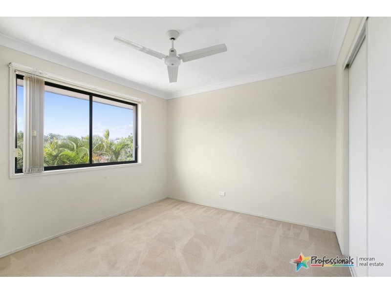 53 Crestwood Drive, Molendinar QLD 4214