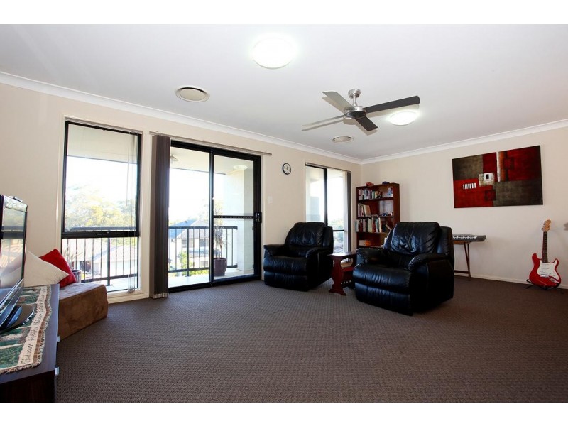 13 Stringybark Drive, Molendinar QLD 4214