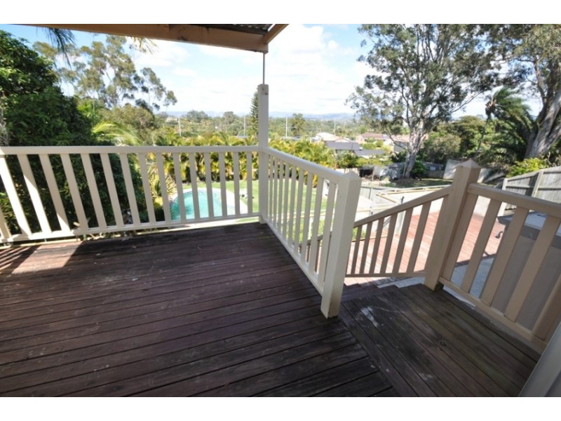 12 Flinders Avenue, Molendinar QLD 4214