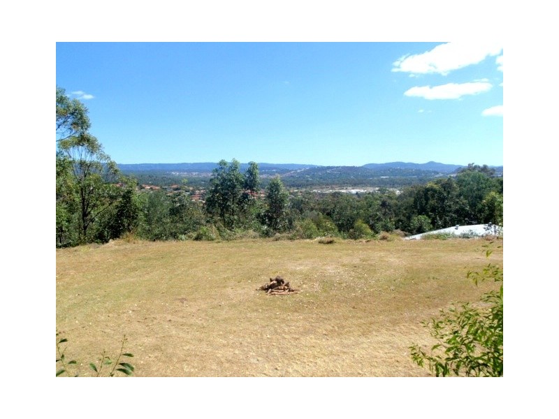 22 Uplands Drive, Parkwood QLD 4214