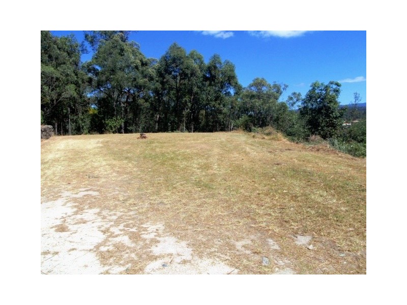 22 Uplands Drive, Parkwood QLD 4214