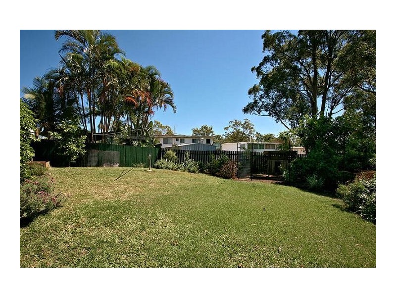 5 Tasman Avenue, Molendinar QLD 4214