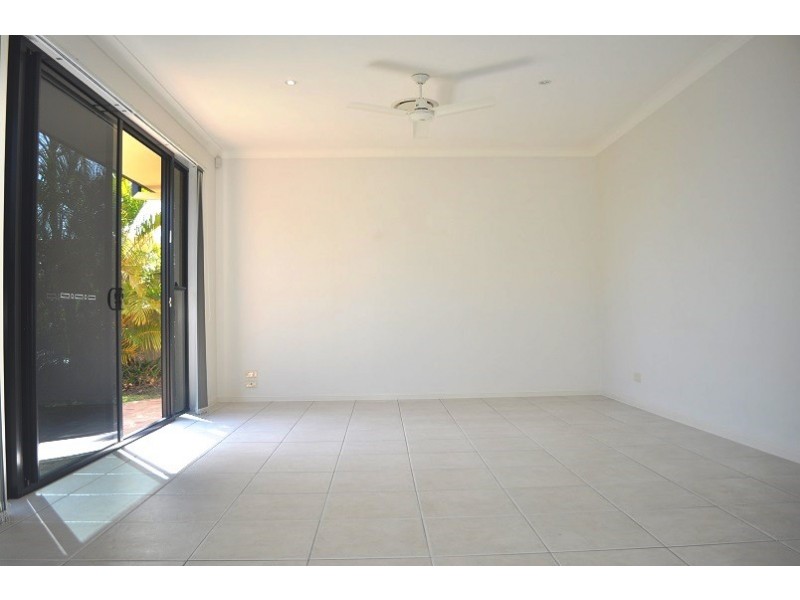 6 Viewridge Way, Molendinar QLD 4214