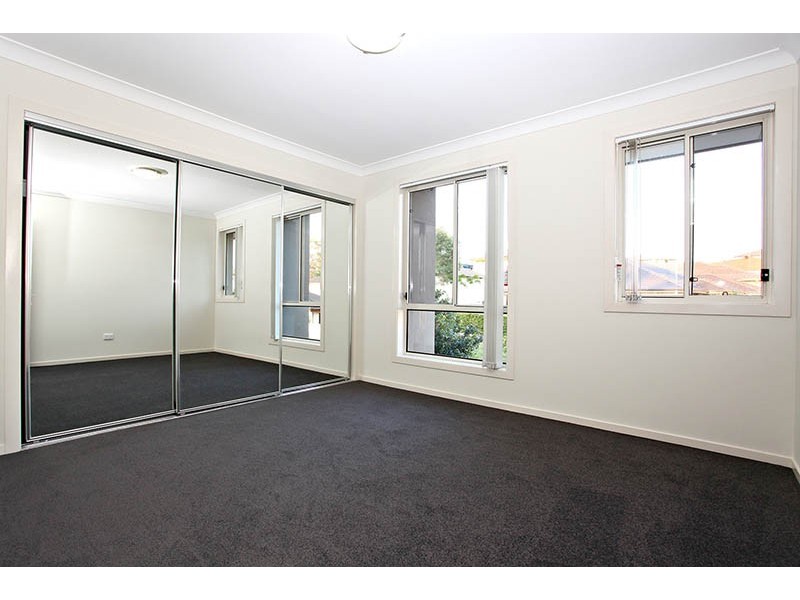 38 Stringybark Drive, Molendinar QLD 4214