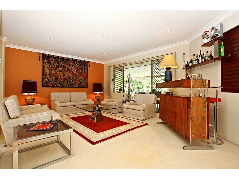 179 Crestwood Drive, Molendinar QLD 4214