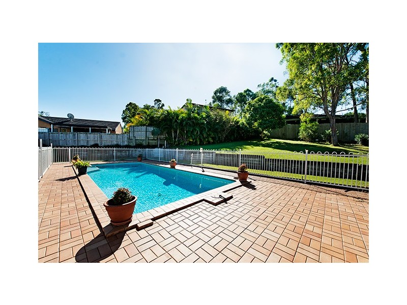 55 Macquarie Avenue, Molendinar QLD 4214