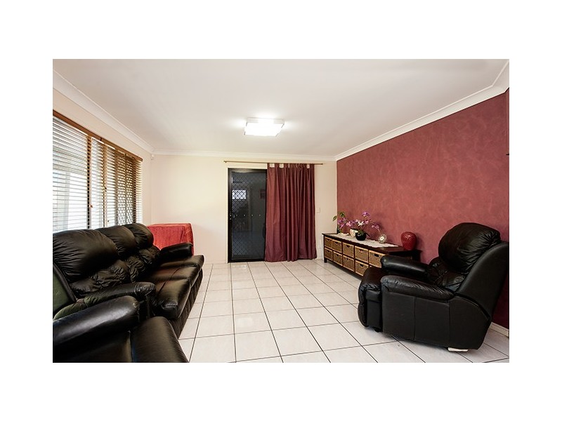 55 Macquarie Avenue, Molendinar QLD 4214
