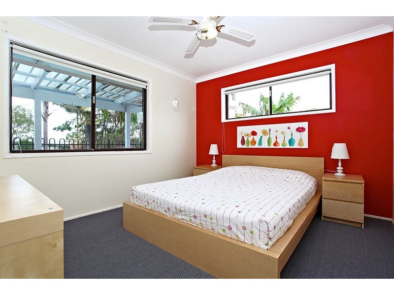 142 Currumburra Road, Ashmore QLD 4214