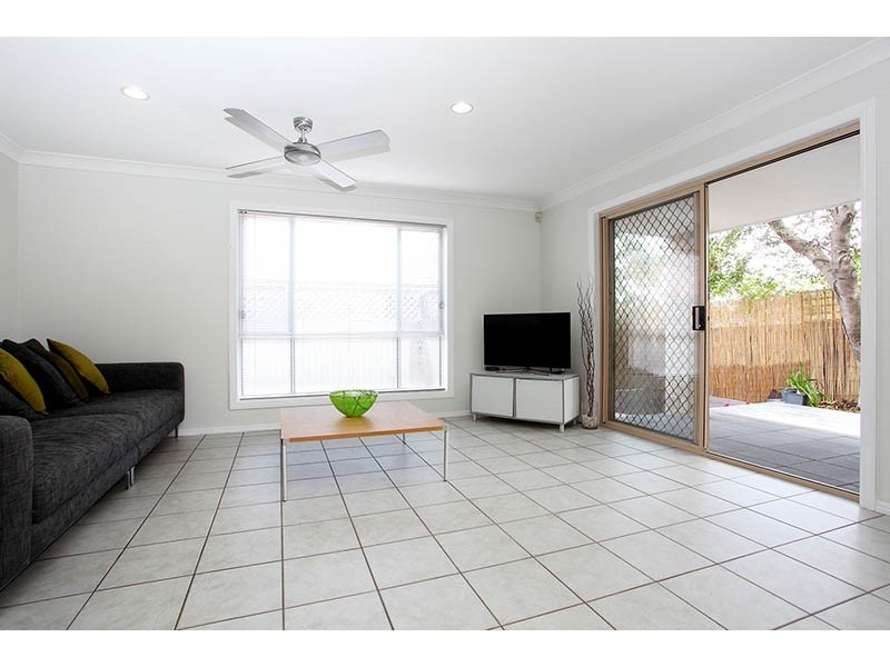 9 Sage Court, Runaway Bay QLD 4216