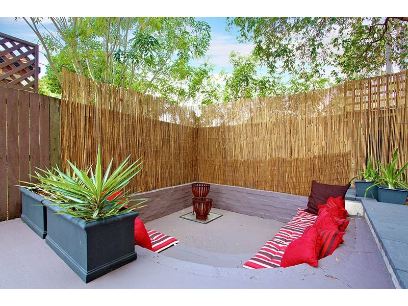 9 Sage Court, Runaway Bay QLD 4216