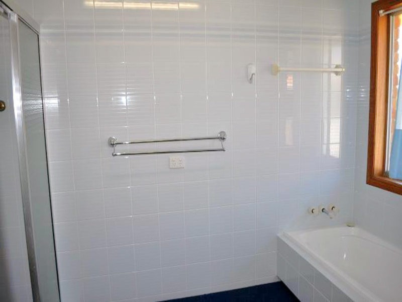 4 Cathedral Avenue, Molendinar QLD 4214