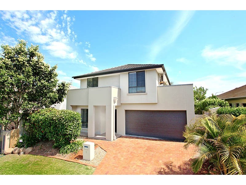 8 Mahogany Place, Molendinar QLD 4214