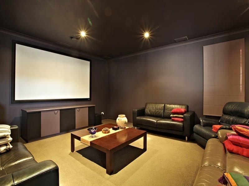 2 Rosegum Drive, Molendinar QLD 4214