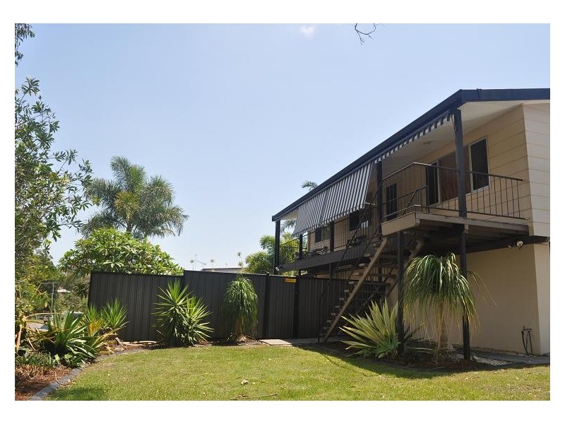 9 TASMAN AVENUE, Molendinar QLD 4214