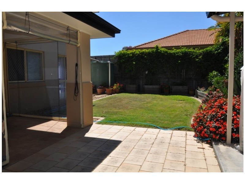 11 Redgum Place, Molendinar QLD 4214