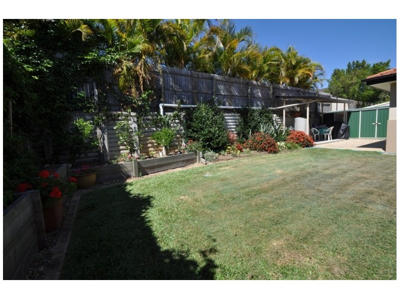 11 Redgum Place, Molendinar QLD 4214