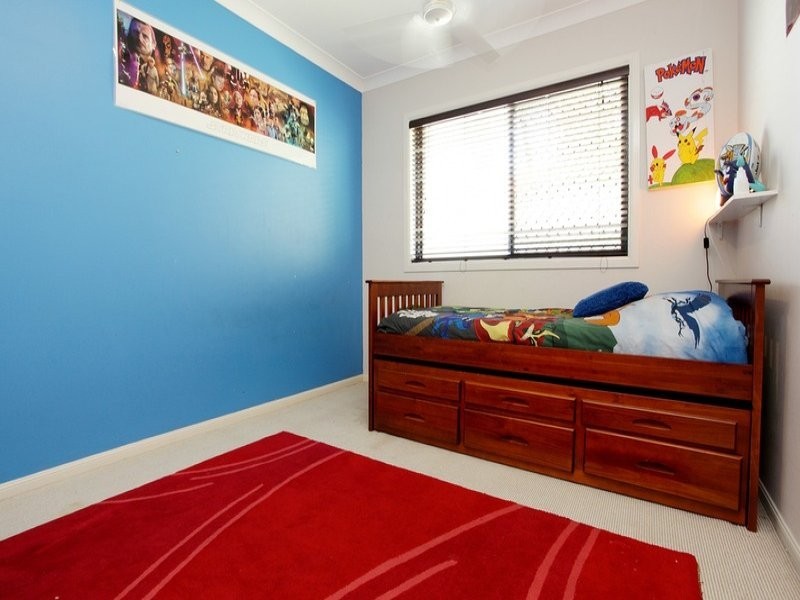 11 Leeds Close, Arundel QLD 4214