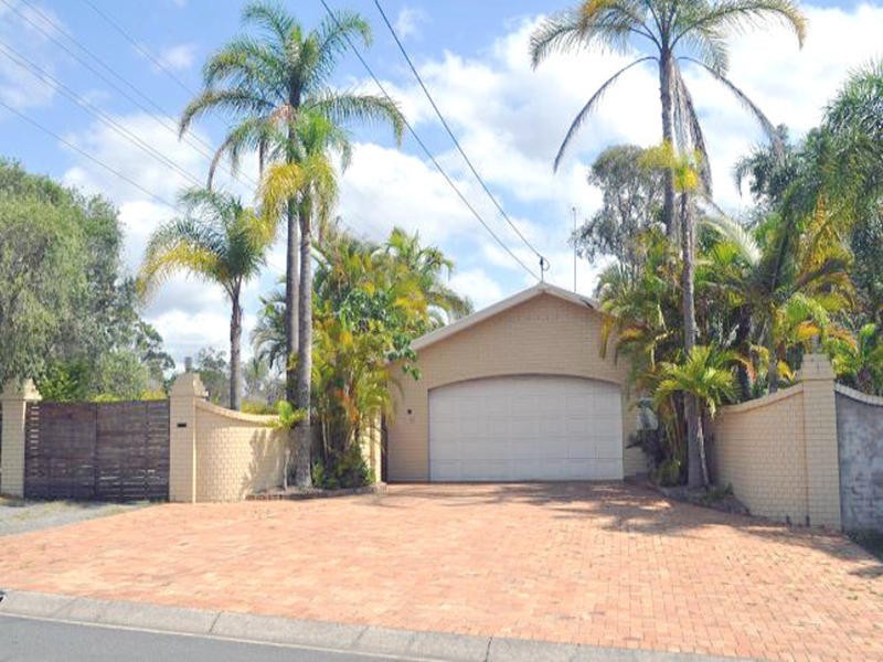 11 Kingsway Drive, Molendinar QLD 4214