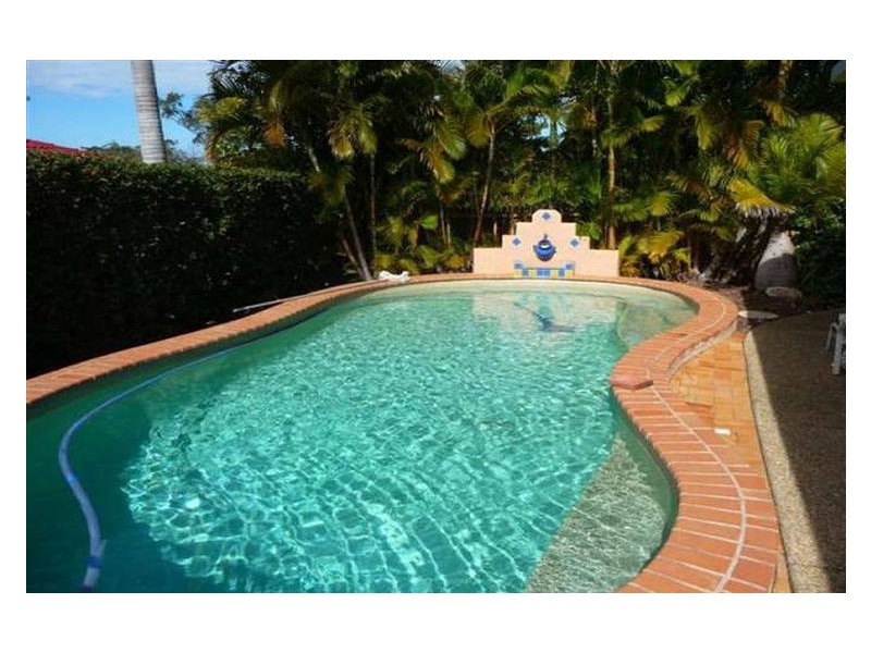 74 Henry Cotton Drive, Parkwood QLD 4214