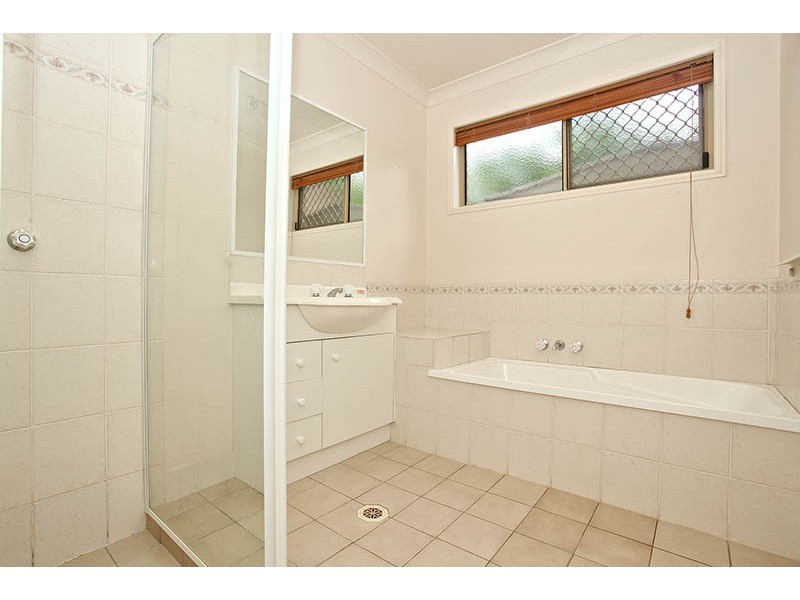 74 Henry Cotton Drive, Parkwood QLD 4214