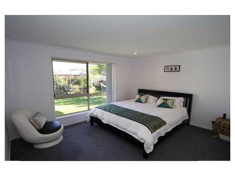 31 Dellwood Circuit, Molendinar QLD 4214