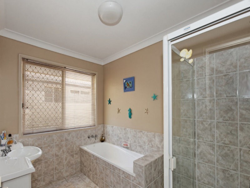 17 Cathedral  Avenue, Molendinar QLD 4214
