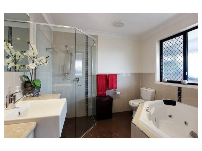 43 Currumburra Road, Ashmore QLD 4214