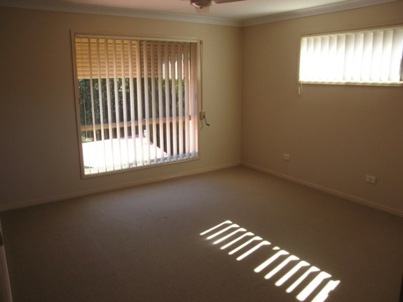 2/14 Marybeth Crescent, Molendinar QLD 4214