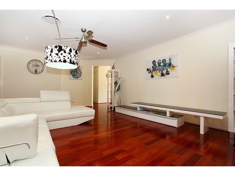 29 Dellwood Circuit, Molendinar QLD 4214