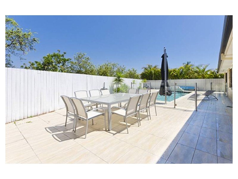 29 Dellwood Circuit, Molendinar QLD 4214