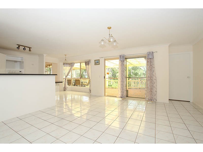 18 Bridle Lane, Molendinar QLD 4214