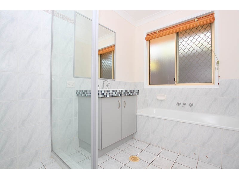 18 Bridle Lane, Molendinar QLD 4214